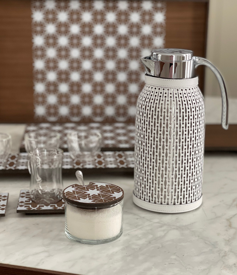 LARGE THERMOS - WHITE