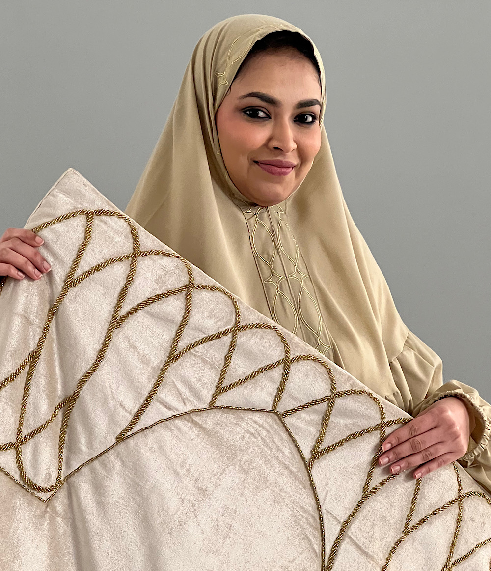 VELVET PRAYER SET - IVORY