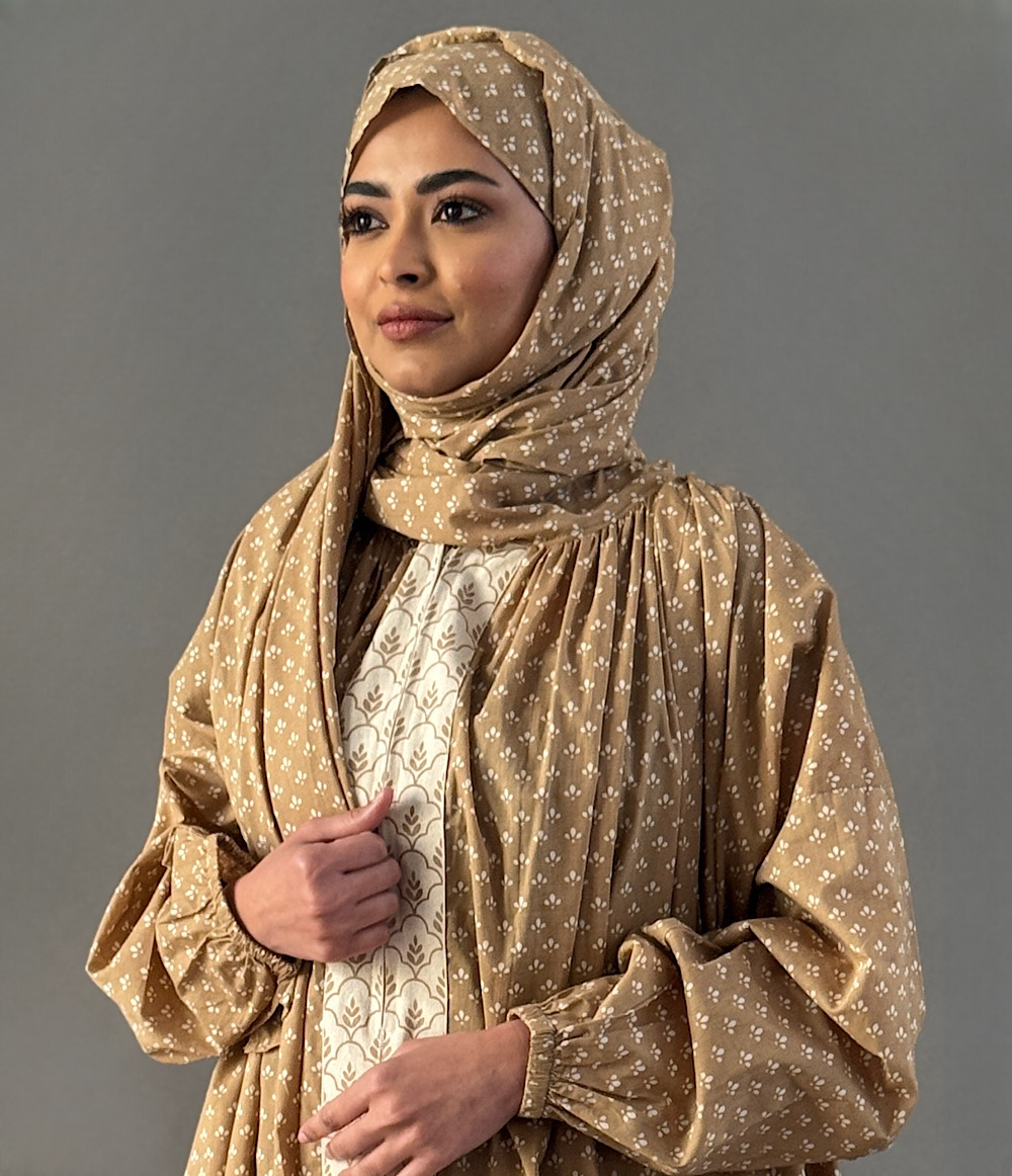 SCARF PRAYER GOWN - BEIGE
