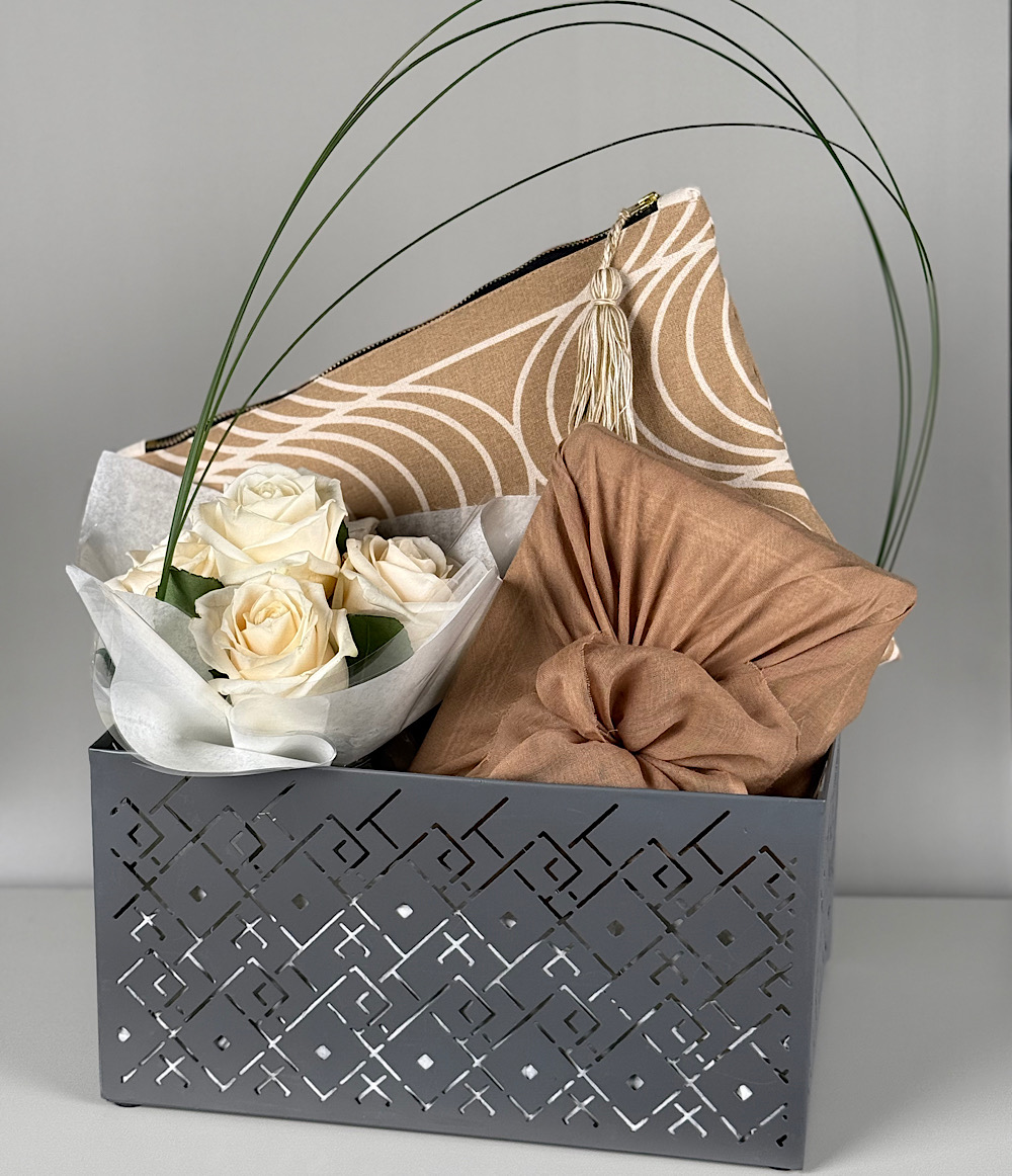 GIFT PACKAGE - BEIGE