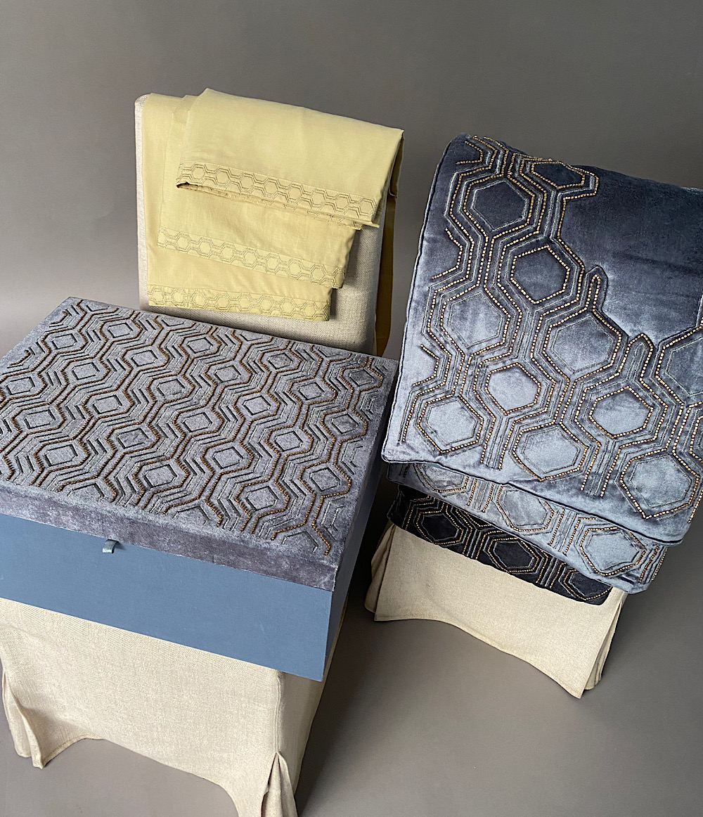 GUESTS PRAYER BOX - BLUE 