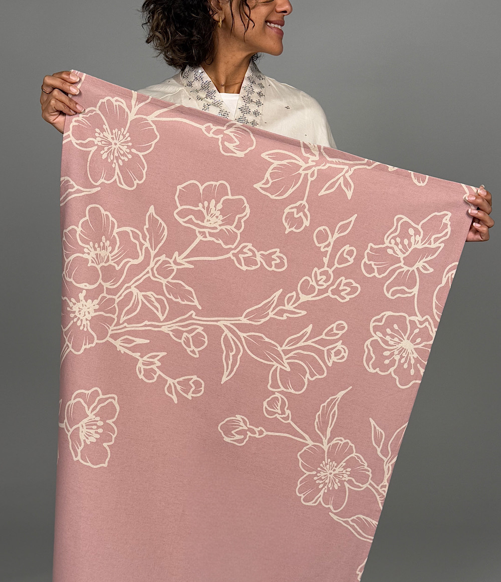 UN QUILTED RUG - PINK